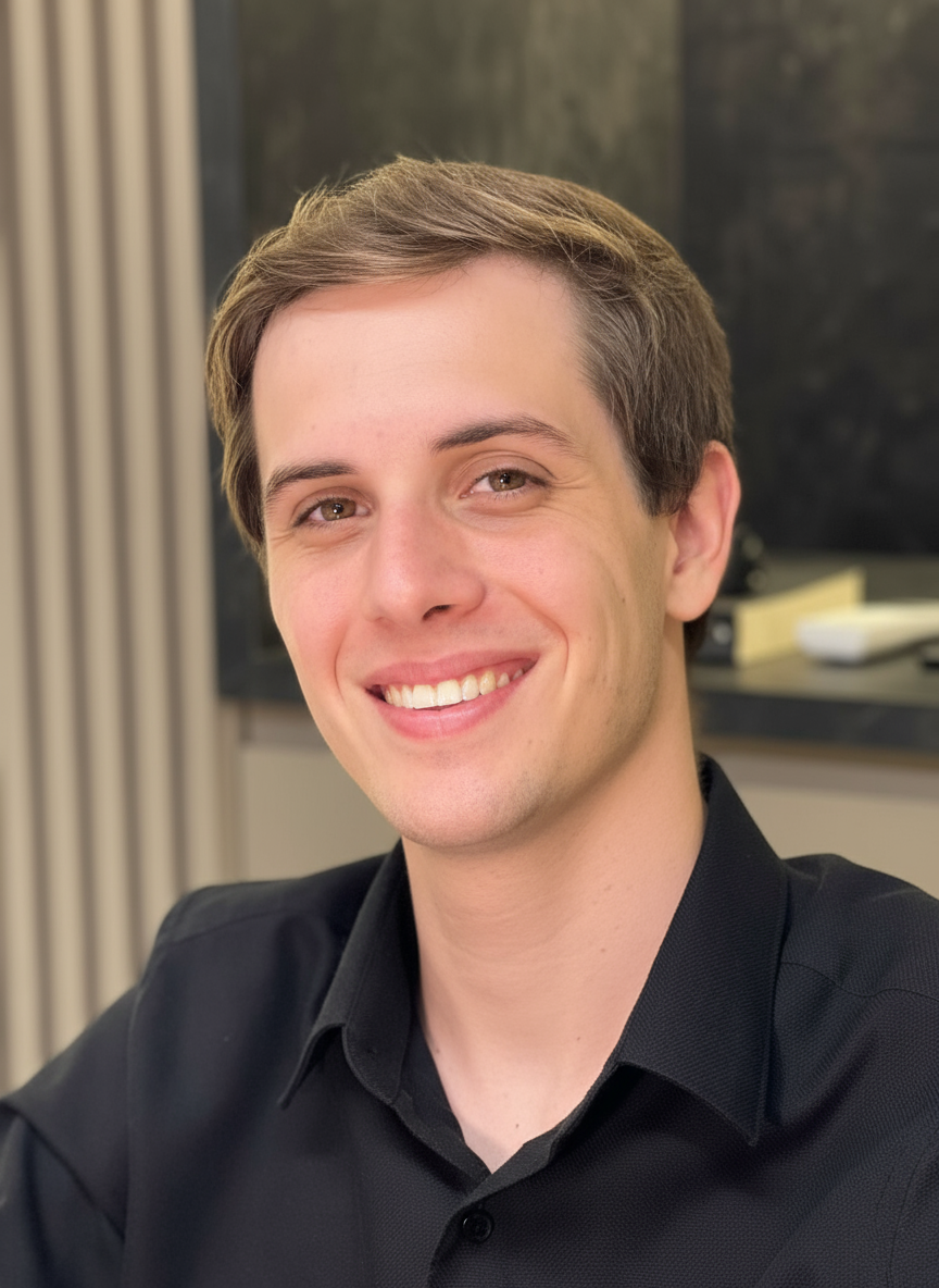 Vitor Armani — Instrutor